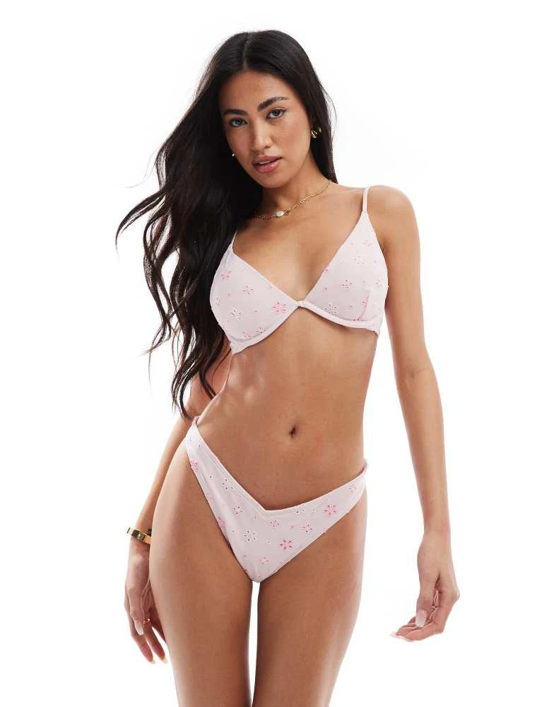 HOLLISTER Hollister underwire bikini top co-ord in pale lilac floral print 1