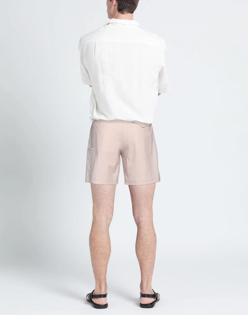 BONSAI Shorts
Bermuda 3