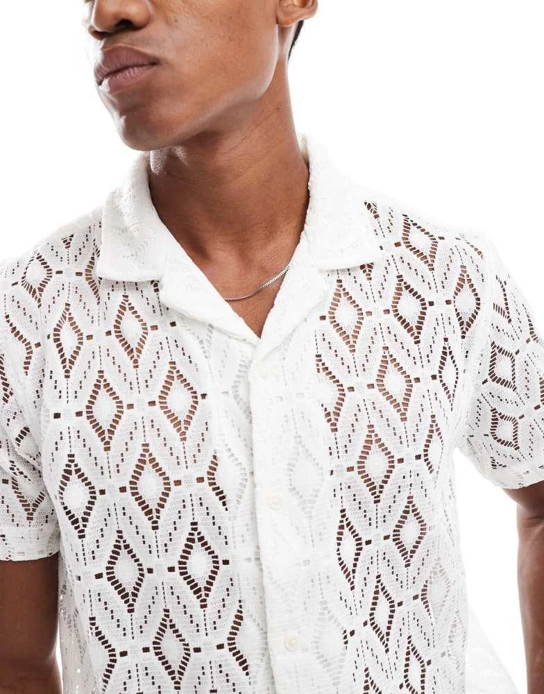 Brave Soul Brave Soul Geometric crochet short sleeve shirt in white 4