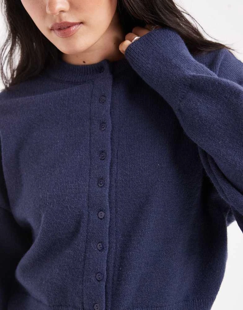 Daisy Street Daisy Street fitted waist cardigan in navy 4