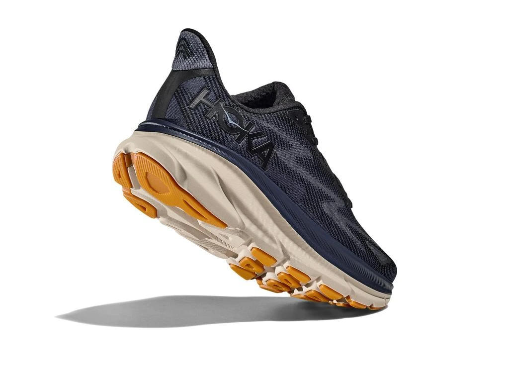 Hoka One One Clifton 9 5