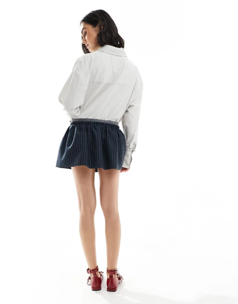Bershka Bershka double waistband skater mini skirt in blue pinstripe 4