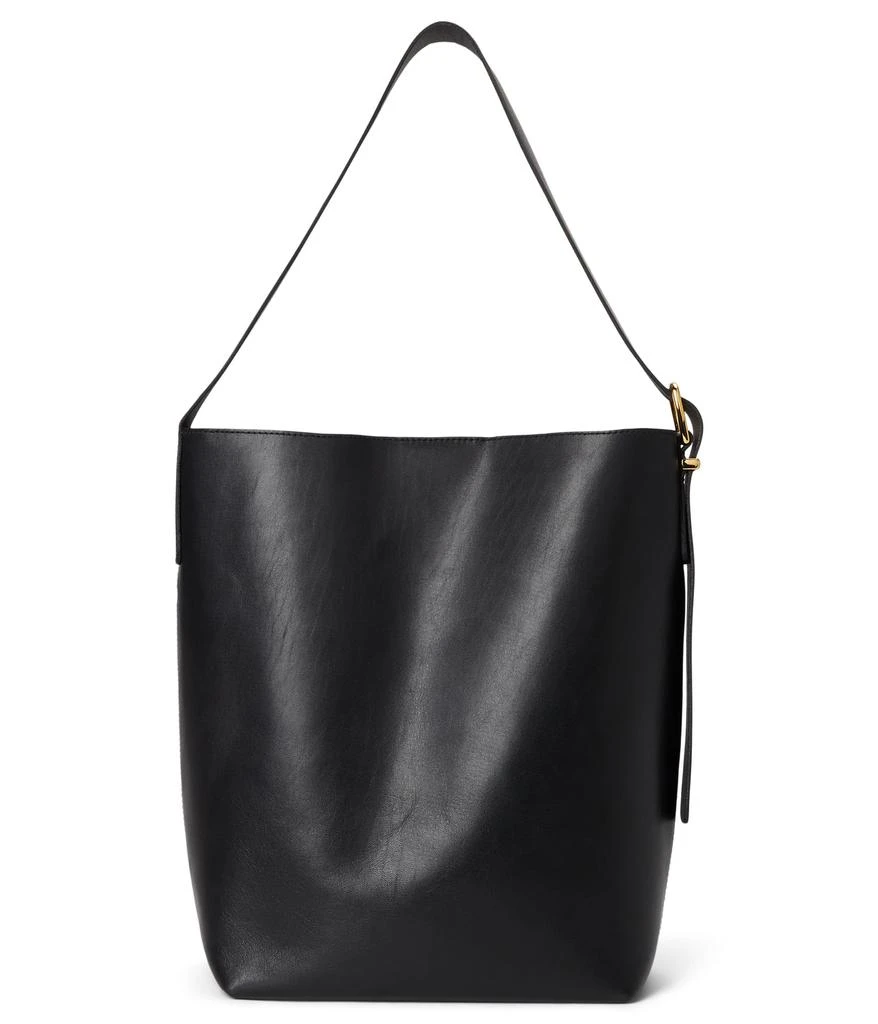 Madewell The Essential Bucket Tote in Leather 1