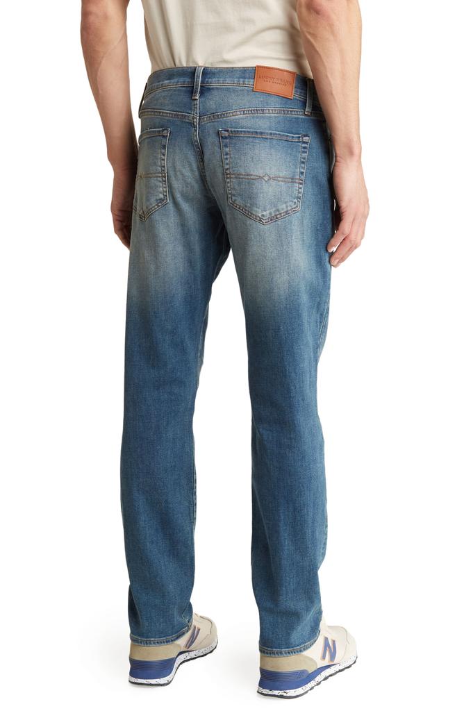 Lucky Brand 121 Slim Straight Jeans