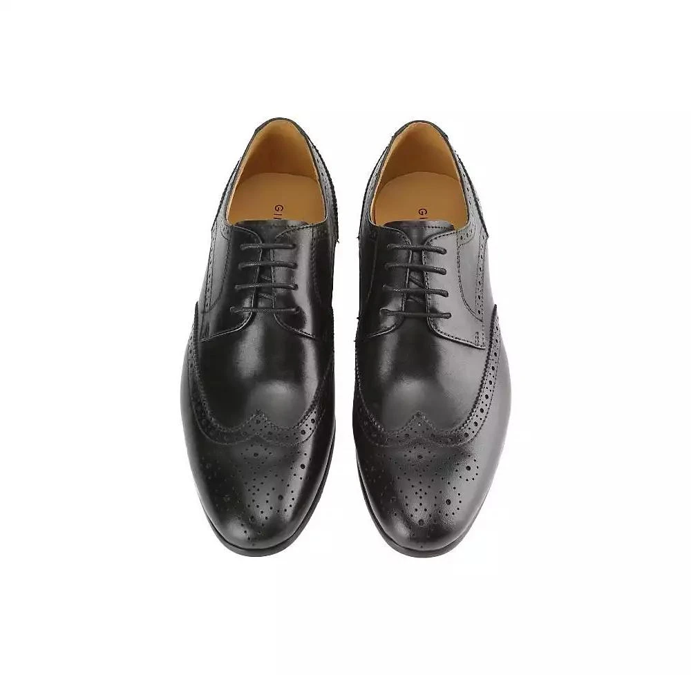 Gino Vitale Men's Handcrafted Genuine Leather Brogue Wingtip Medallion Dress Shoe 2