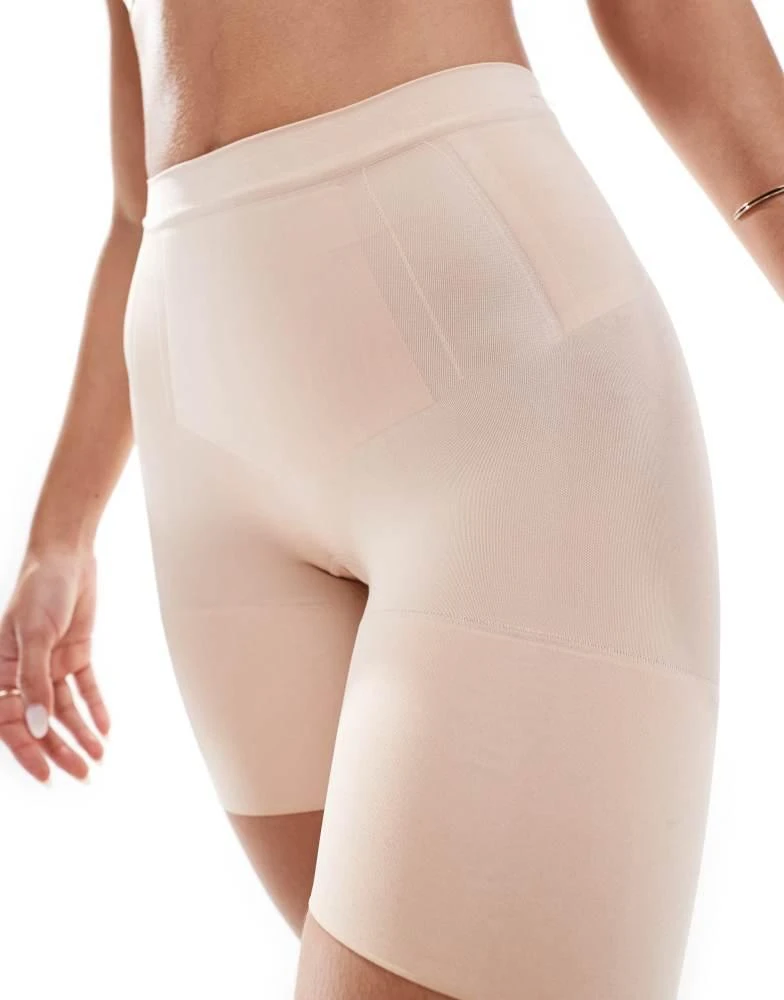SPANX SPANXsculpt Oncore mid-thigh short in soft beige 3