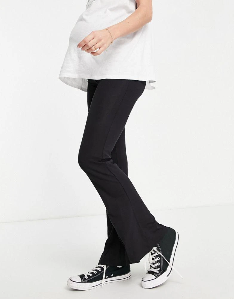 ASOS ASOS DESIGN Maternity over the bump kick flare trouser in black 2