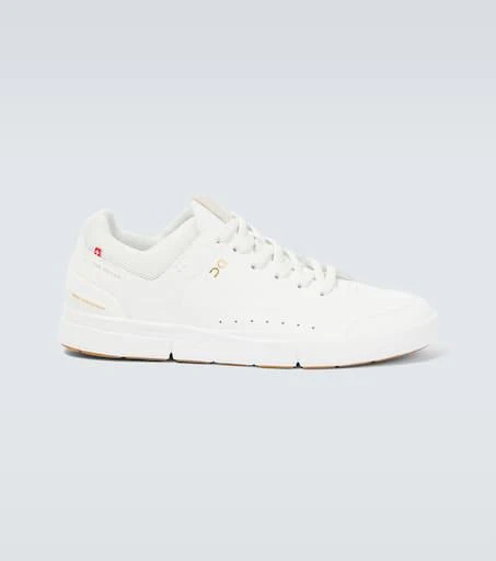 On The Roger Centre Court sneakers 1