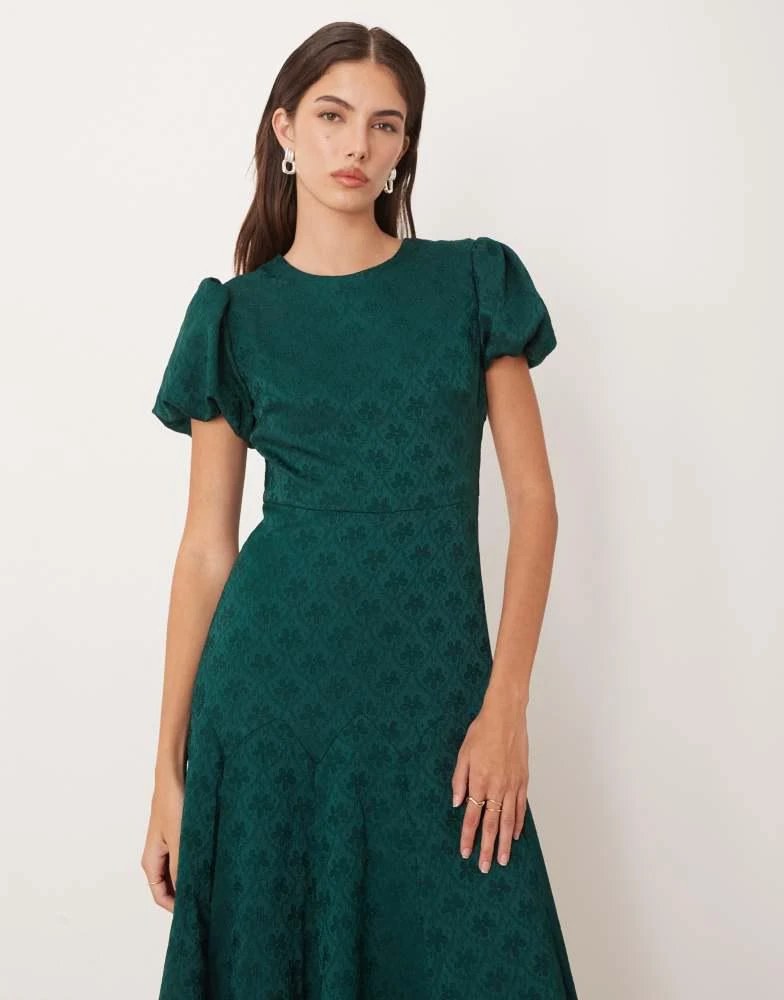 green emerald velvet dress Juniors Riley Convertible Satin Floral Print Dress main image 0