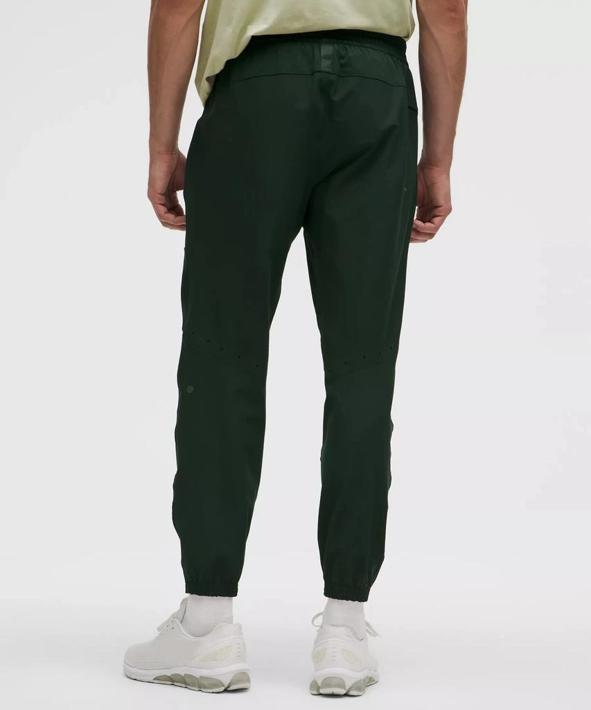 Lululemon License to Train Jogger *Regular 39