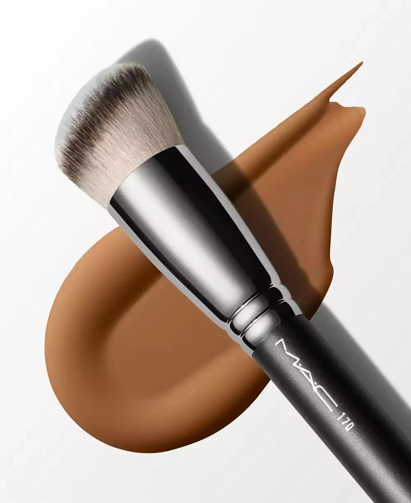 MAC 170 Synthetic Rounded Slant Brush 4