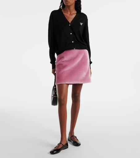 Prada Logo patent leather Mary Jane flats 2