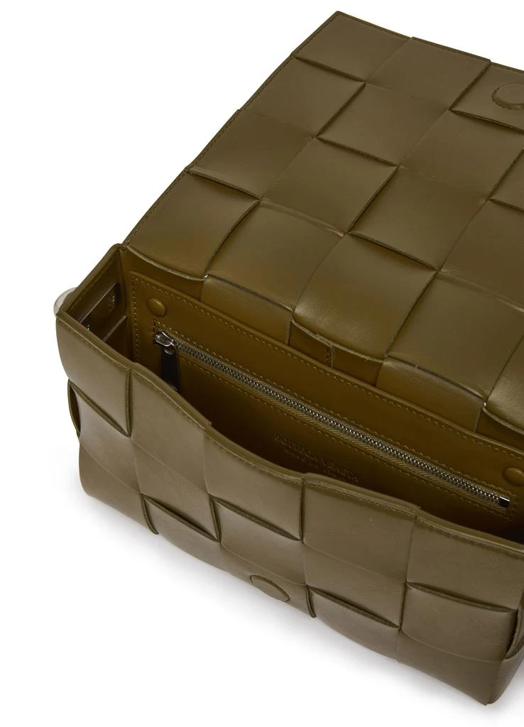 Bottega Veneta Cassette bag with multifunctional shoulder strap 5