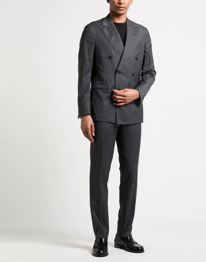 DE PETRILLO Suits 2