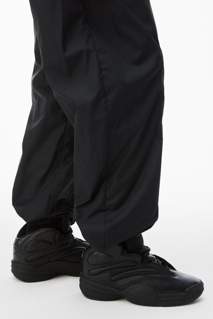 パンツ ALEXANDER WANG SPORTS PANTS ARTICULATED LEG Alexander Wang Articulated Pull On Track Pants with Apple