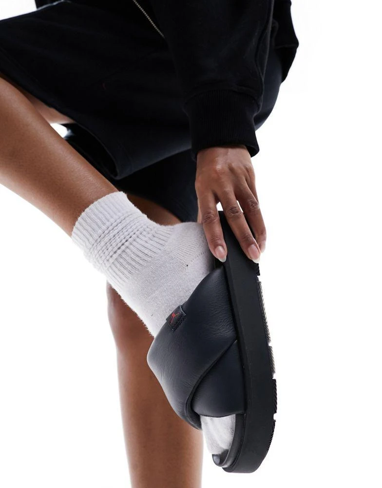 Jordan Jordan Sophia sliders in black 3