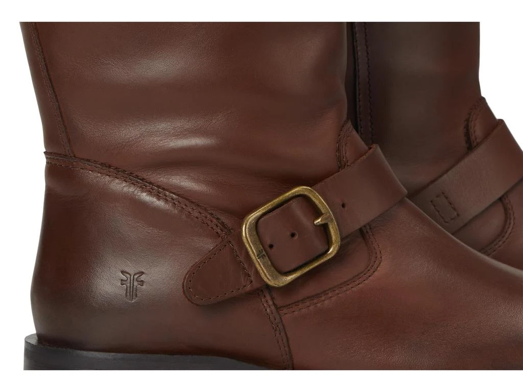 Frye Veronica Flex Short 6