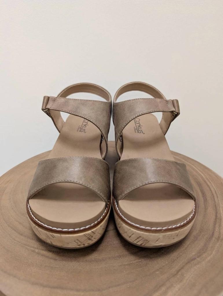 Corkys Footwear Corkys Footwear - Women's 5 O'Clock Wedges