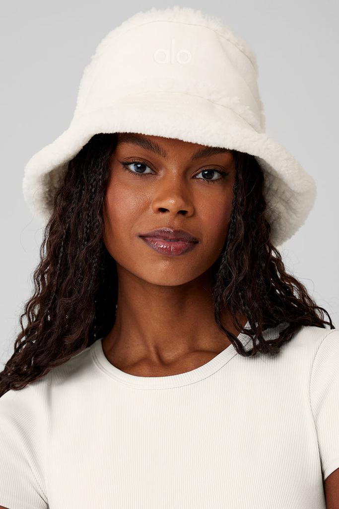 【Alo Yoga】Corduroy Neighborhood Bucket Hat Alo + Corduroy Neighborhood Bucket Hat