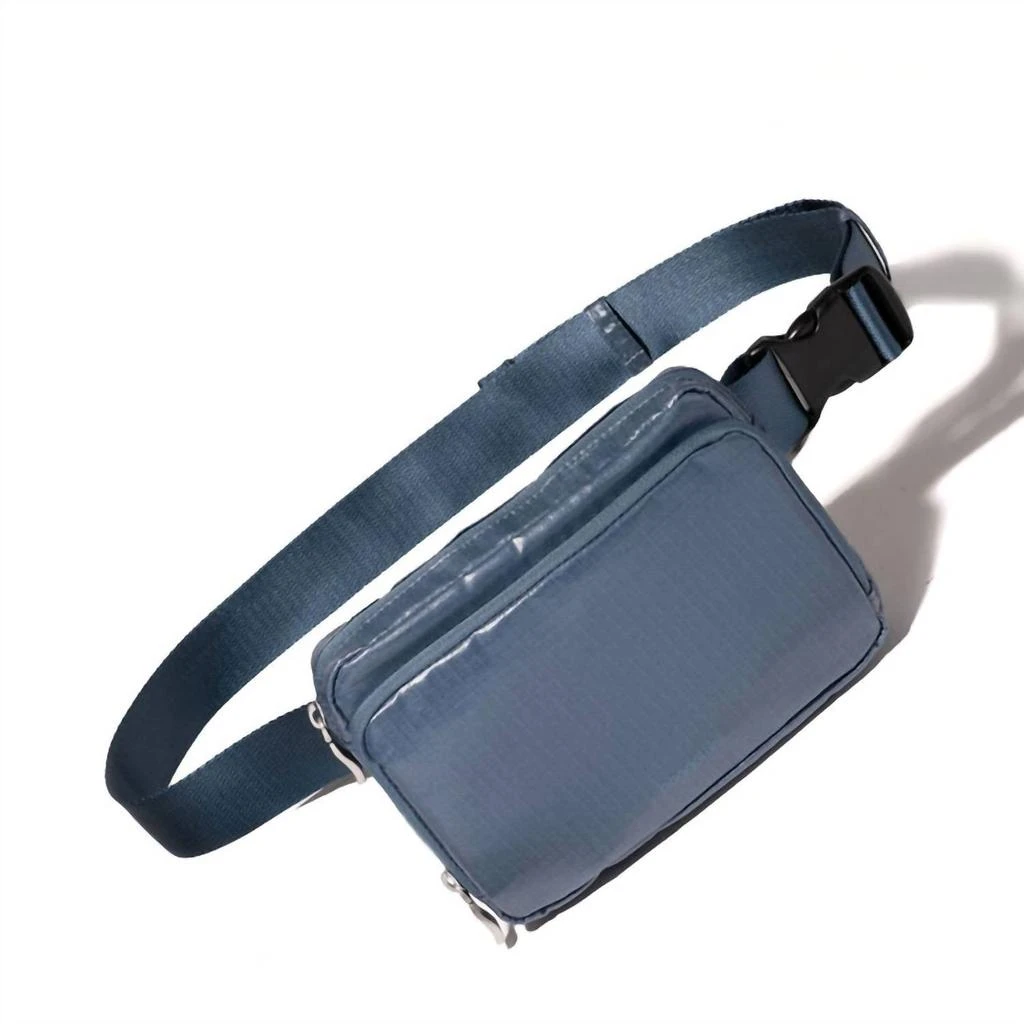 Baggallini Baggallini - Women
s Modern Sling Belt Bag 5