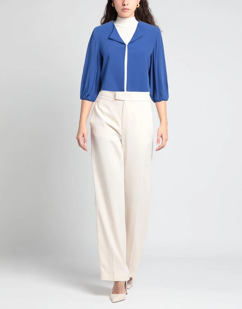 CARACTÈRE Jacket 2