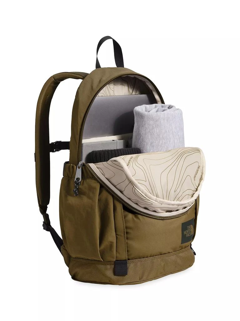 The North Face Large Mountain Daypack Backpack 3