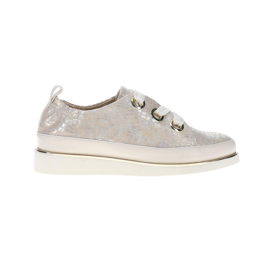 Vaneli Quenda Lace Up Sneakers