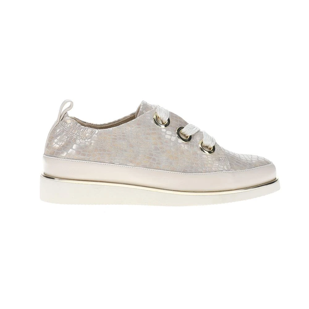 Vaneli Quenda Lace Up Sneakers 1