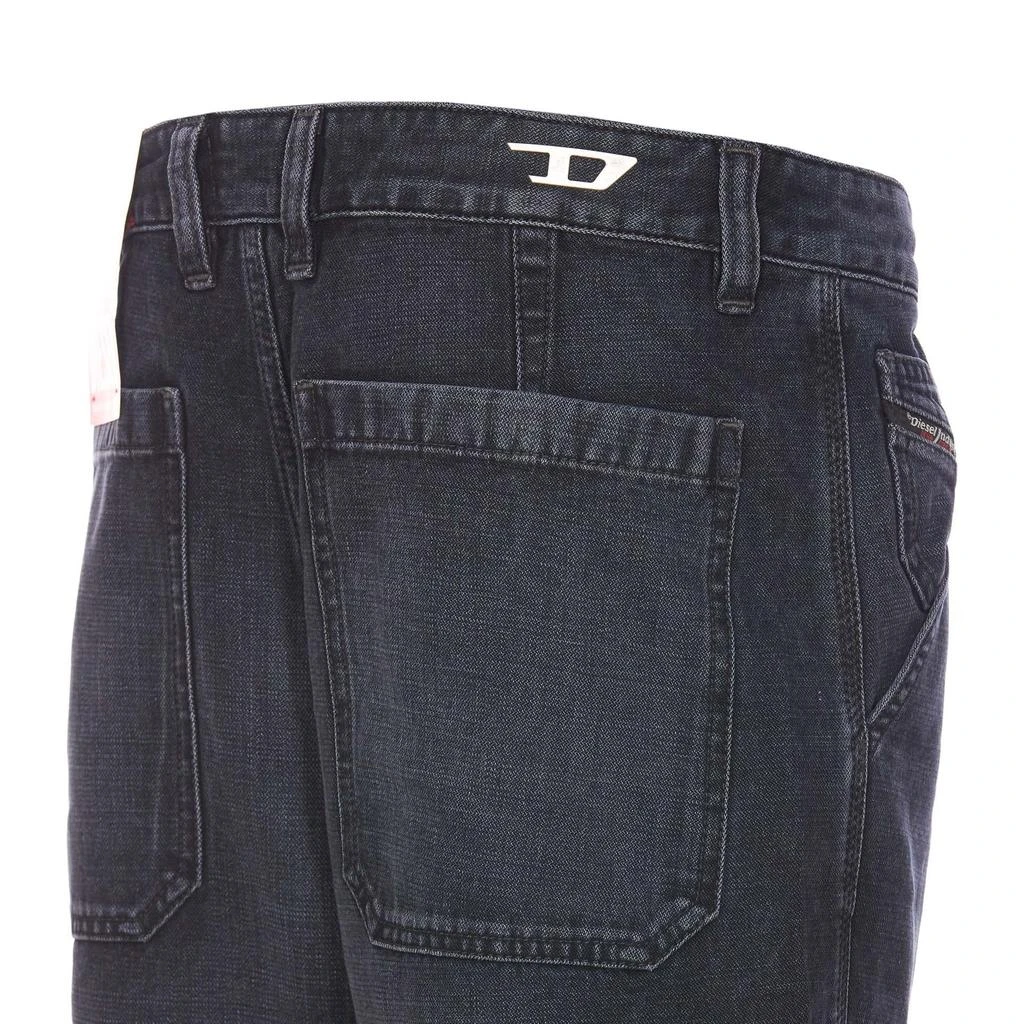Diesel Diesel D-Pot-Cargo Logo Plaque Jeans 3