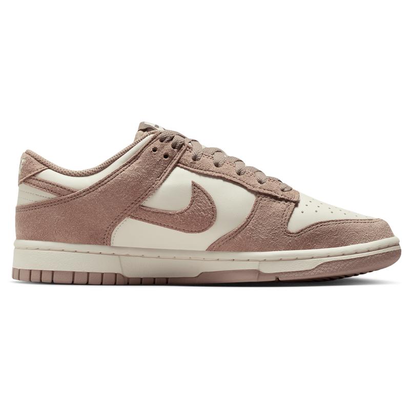 champs sports womens nike