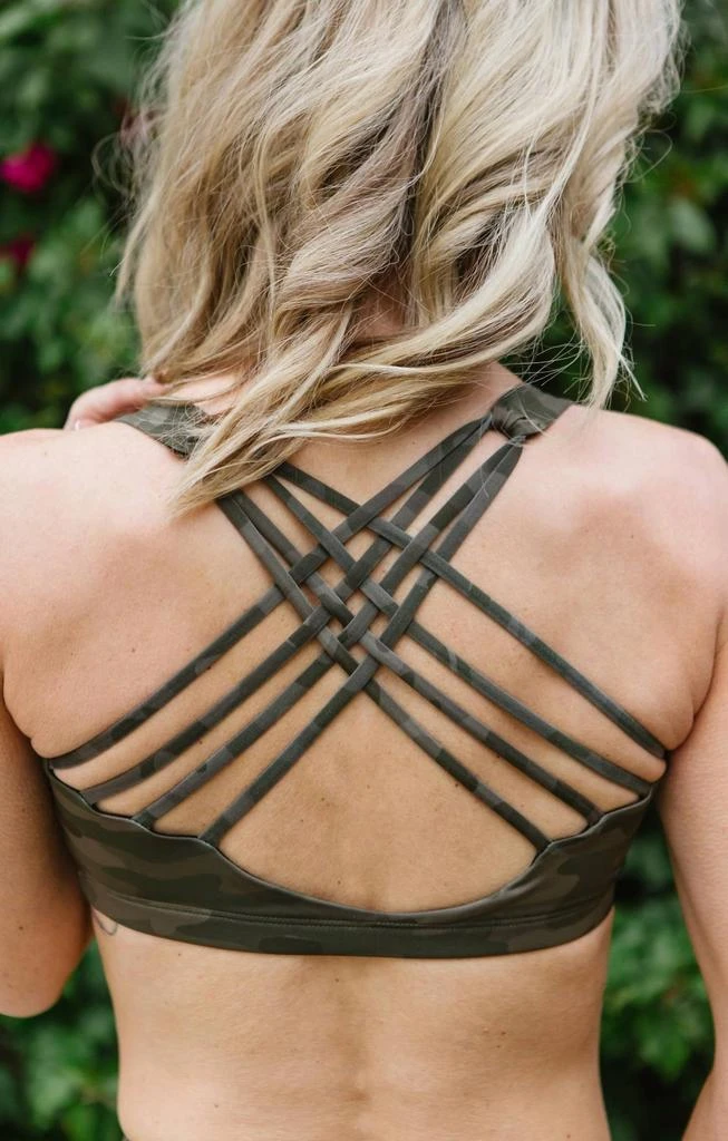 Onzie Chic Bra In Moss Camo 2