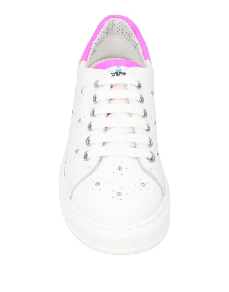 The FLEXX Sneakers 4