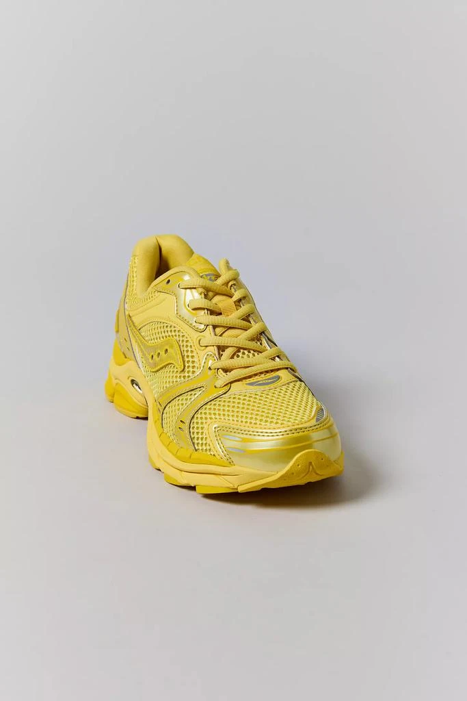 Saucony Saucony Men's ProGrid Triumph 4 Sneaker 3