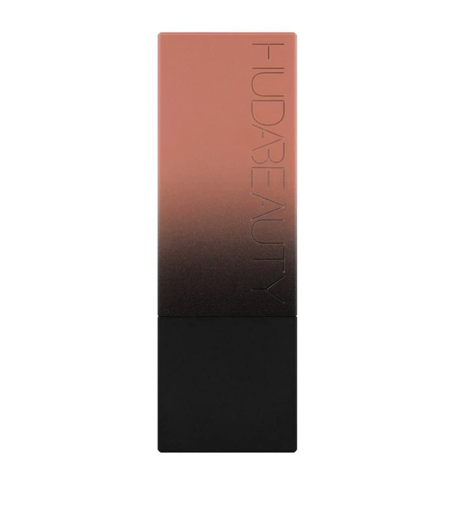 Huda Beauty Power Bullet Mattelipstick 3