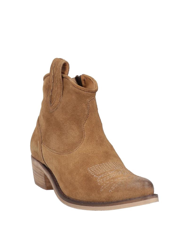 1725.A Ankle boot