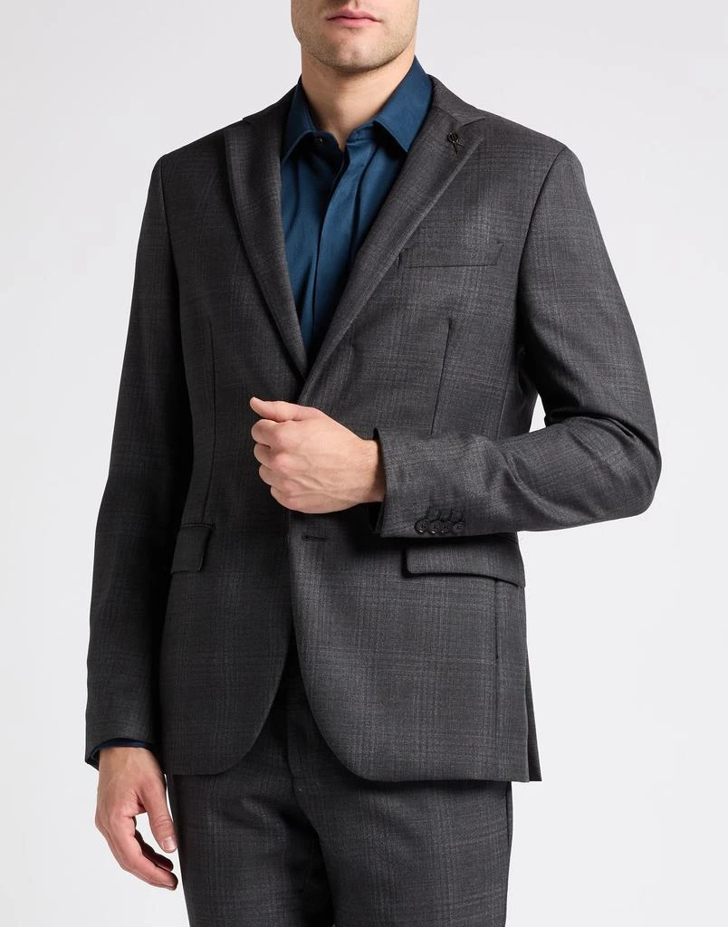 PAOLONI Suits 4