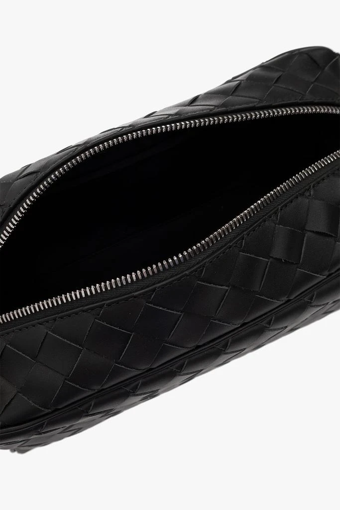 Bottega Veneta Wash bag with ‘Intrecciato’ weave 2