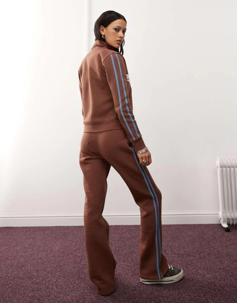 Daisy Street Daisy Street x Paul Frank piping detail low rise wide leg pants in brown co-ord 5