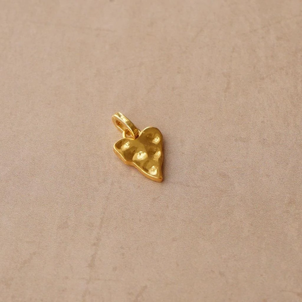 Orelia LUXE LUXE Heart Charm 4