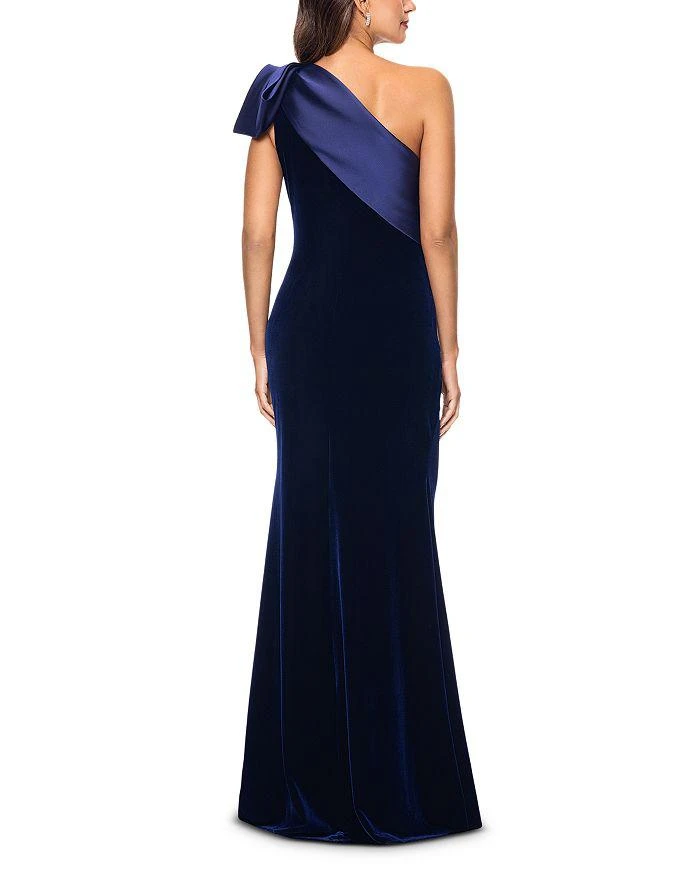 Bloomingdale
s Velvet Gown - Exclusive 2