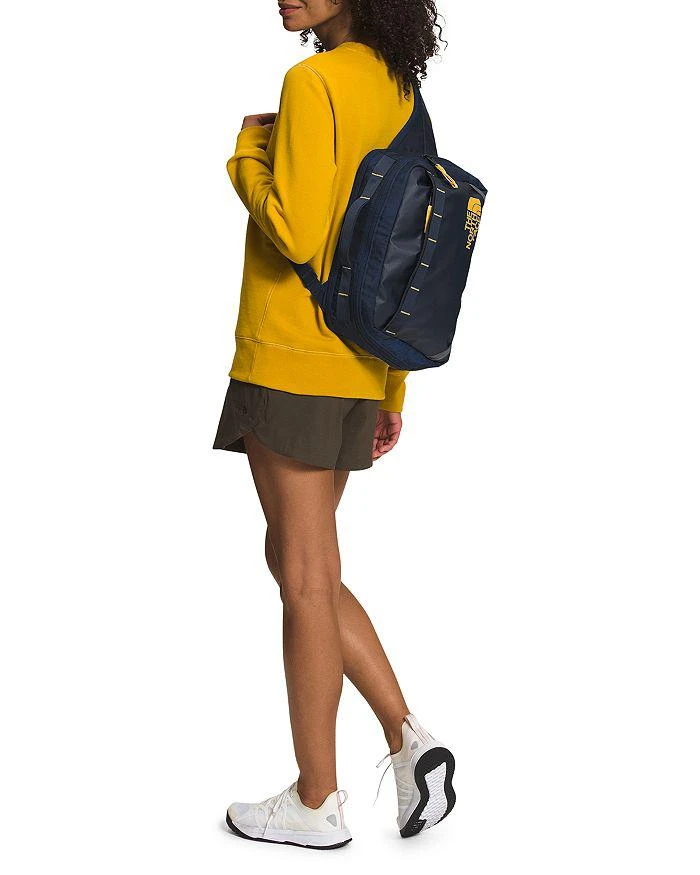 The North Face Base Camp Voyager Sling Bag 2