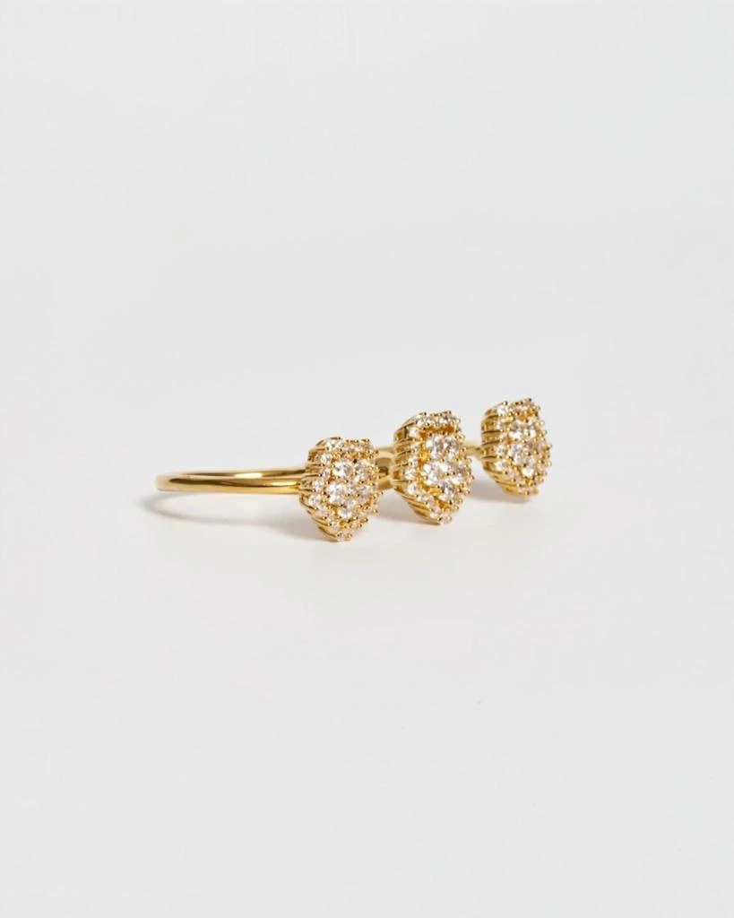Avenue Chic Avenue Chic - Flower Two-Finger Ring