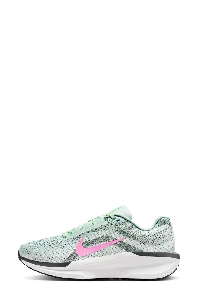 NIKE Air Winflo 11 Running Shoe 2