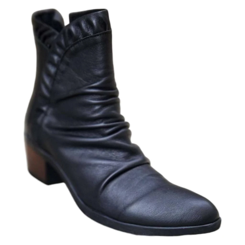 bueno Women's Connie Ankle Boots In Black 2