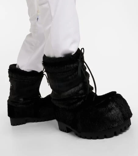 Balenciaga Alaska faux fur snow boots 7