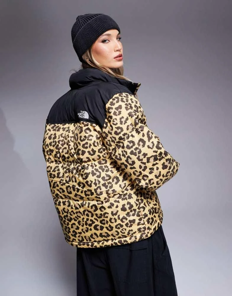 The North Face The North Face Saikuru logo puffer jacket in leopard print exclusive to ASOS 4