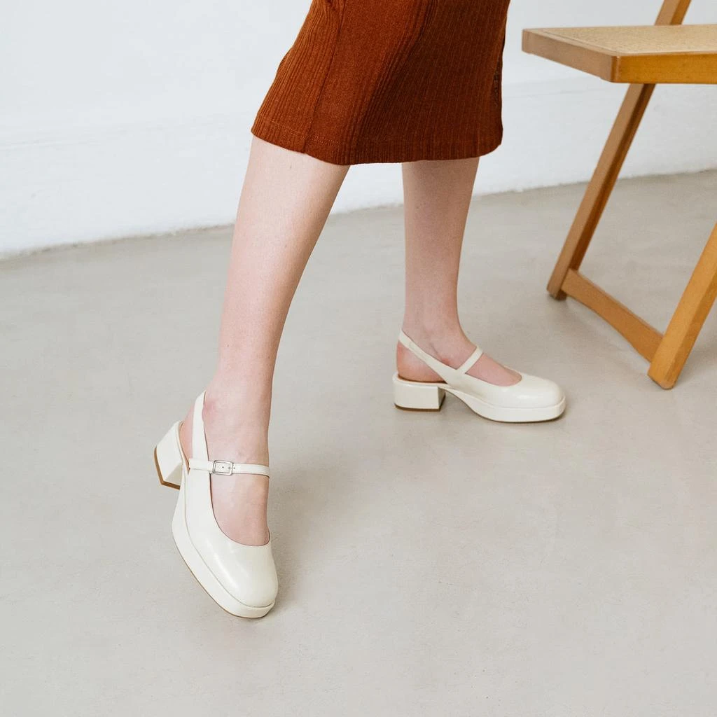 Jonak Babies Verane Cuir Brillant Ecru – On Sale Now with Up