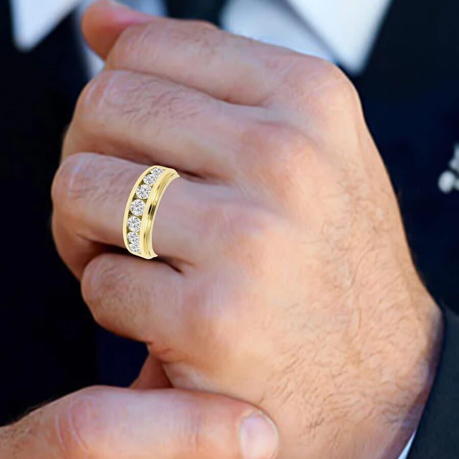 Brilliant Diamond Brilliant Diamond 1.00 Carat 14K Yellow Gold Ring for Men  Round Lab Grown Diamond  7-Stone Men's Wedding Band (F-G, VS2) (Size-10.5) 2