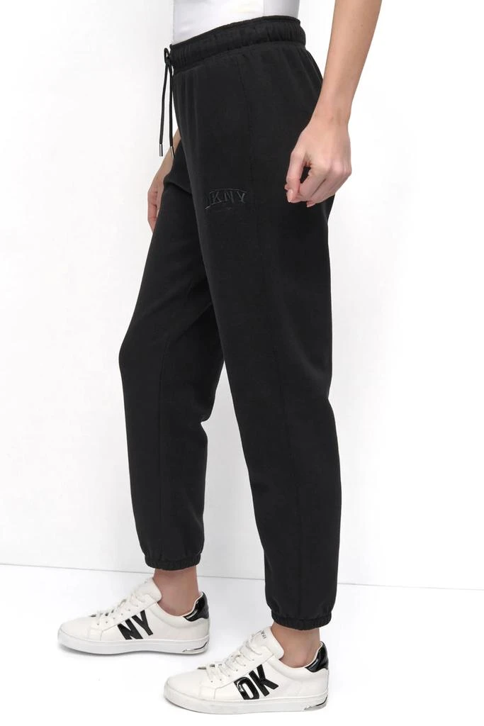 DKNY EMBROIDERED VARSITY LOGO JOGGER 3