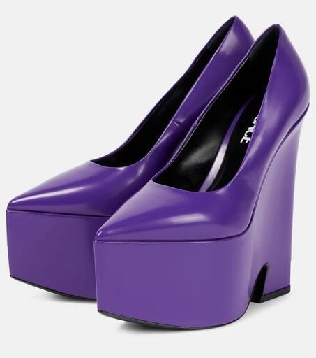 Versace Tempest leather platform pumps 5